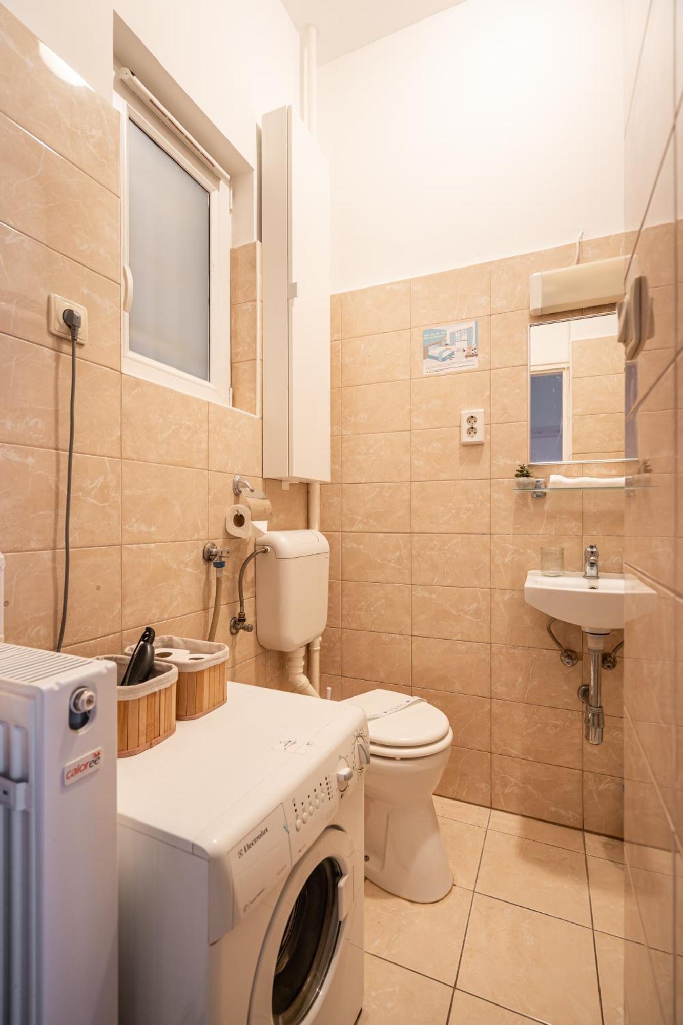 Apartament Gleaming Wise Studio Budapeszt Zewnętrze zdjęcie